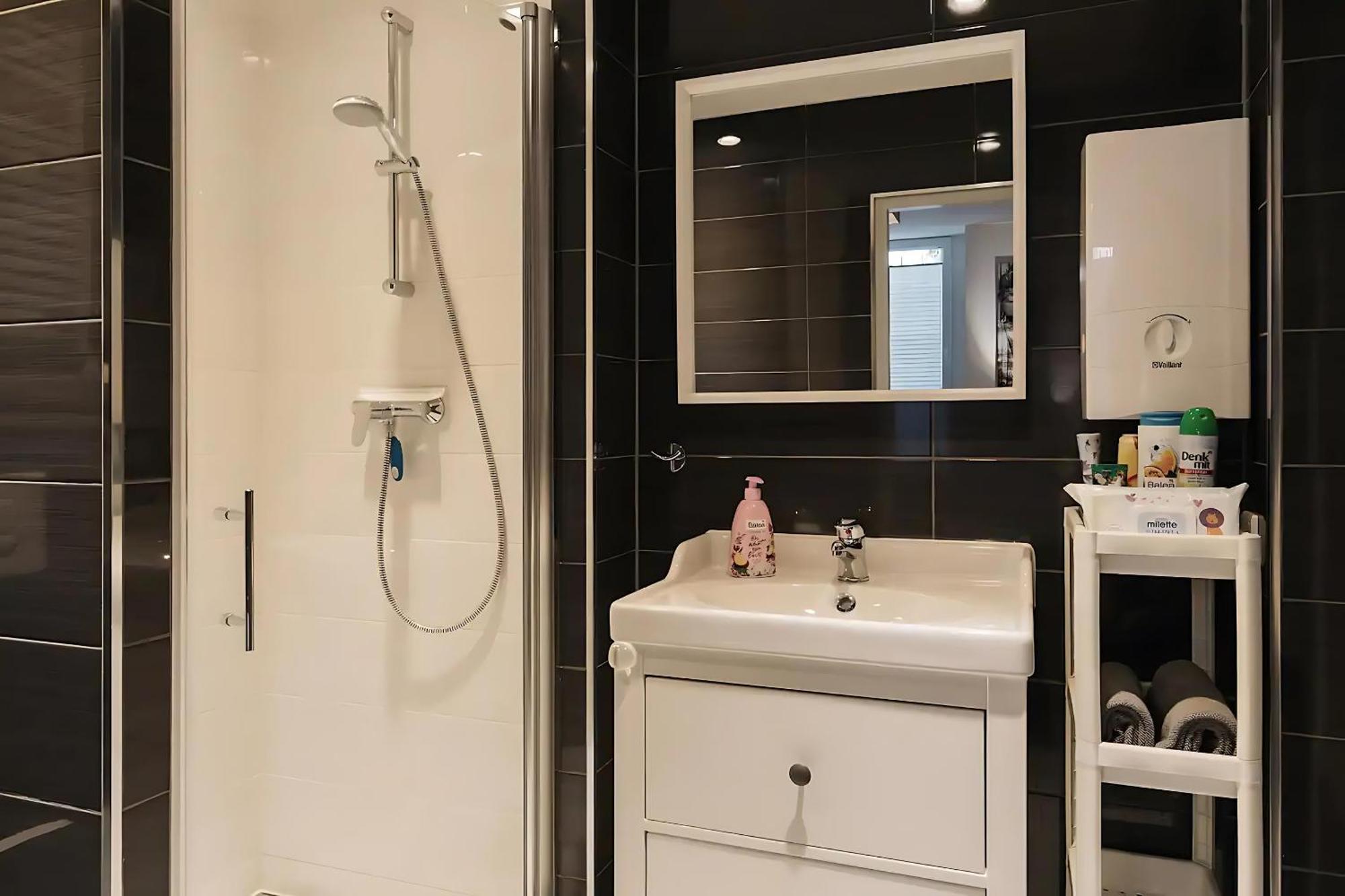 2 Zimmer Apartment Charlottchen Berlin Dış mekan fotoğraf